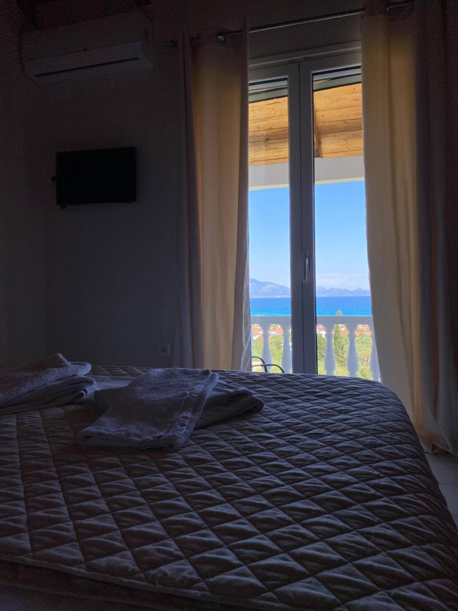 Endless Seaview Apartment B Alykes  Esterno foto