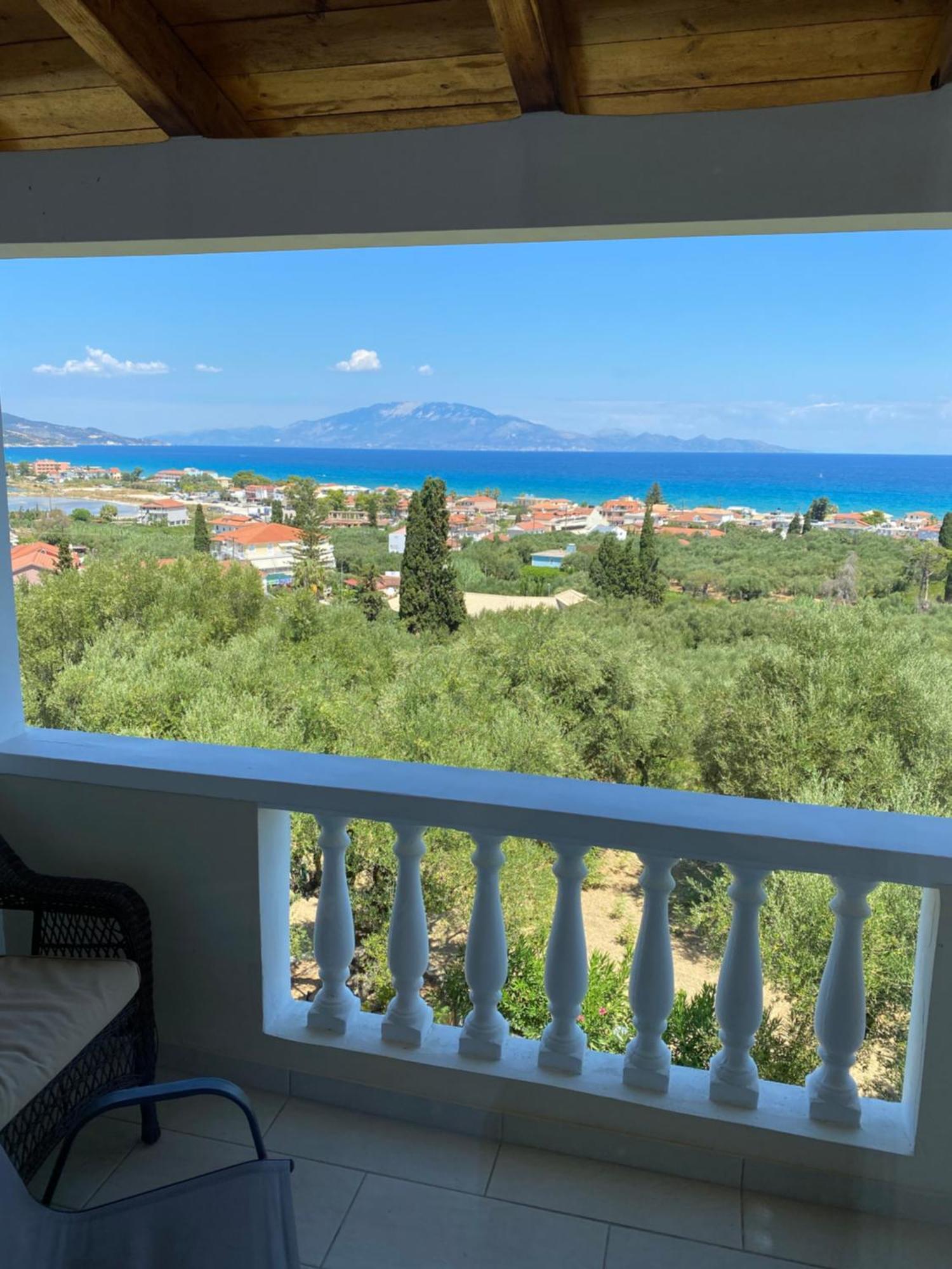 Endless Seaview Apartment B Alykes  Esterno foto