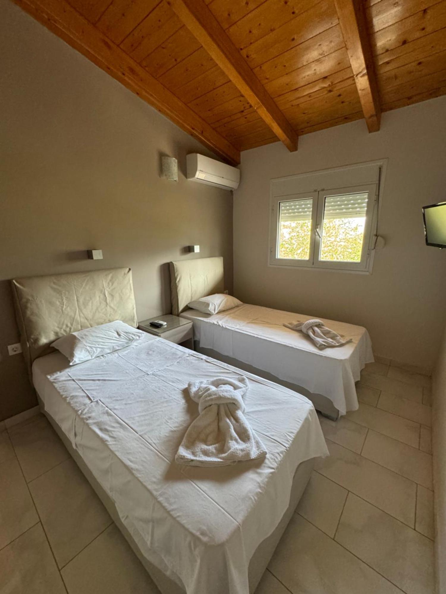 Endless Seaview Apartment B Alykes  Esterno foto