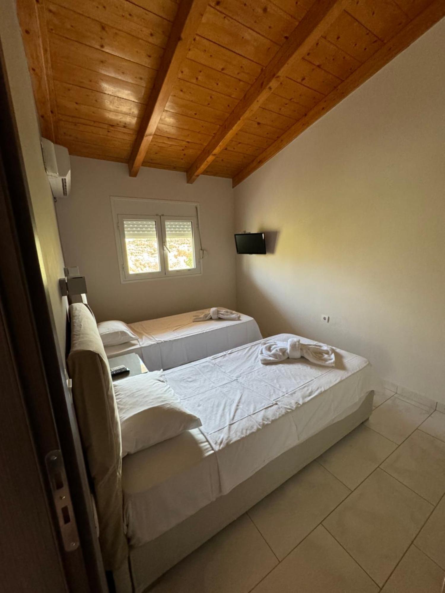 Endless Seaview Apartment B Alykes  Esterno foto